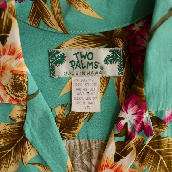 Two Palms Ceres Green Short Sleeve Button Down - Picture 3 of 6